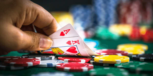 Kombinasi Pembunuh dalam Poker yang Digunakan oleh Pro